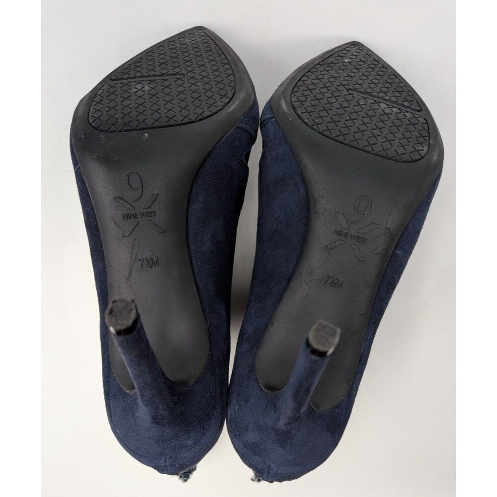 Nine West Fifer Navy Blue Suede Ankle Booties Woman's 7.5M Stiletto Pointed Toe - Picture 5 of 7